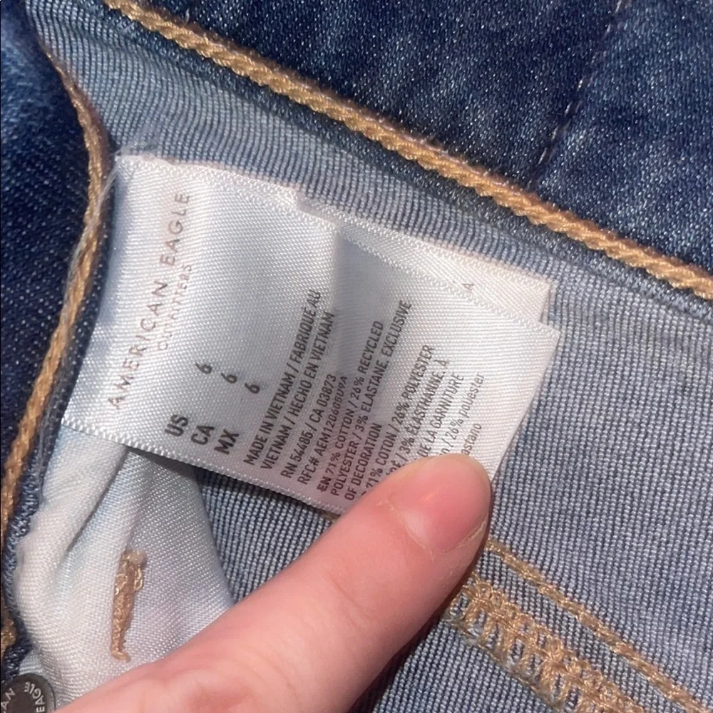 American Eagle Outfitters Blue Jean Shorts Frayed Hem - Picture 4 of 7